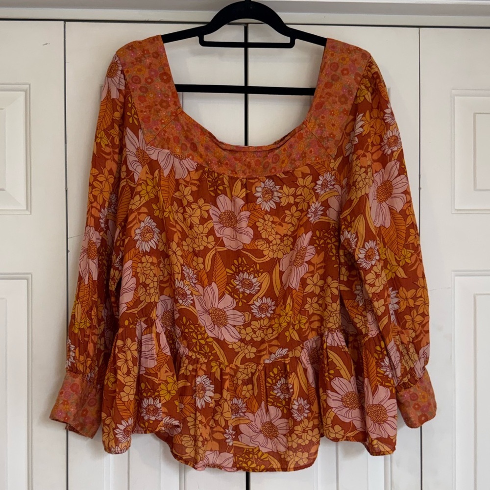American Eagle Women’s 70s Style Flower Boho Orange Lightweight Blouse Size XL